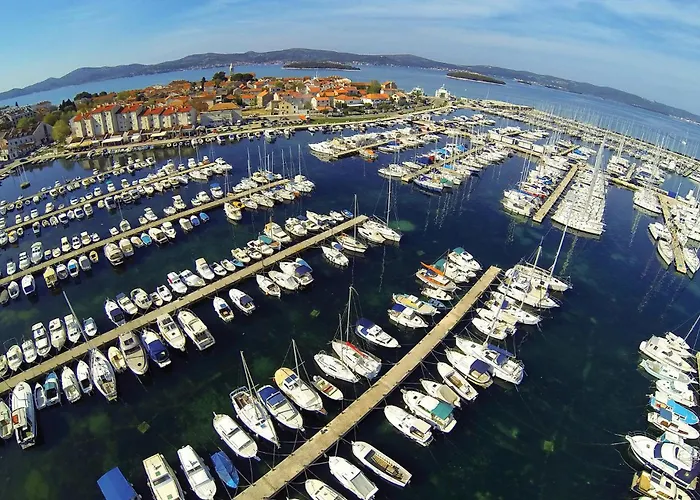 Apartament In Sveti Filip i Jakov